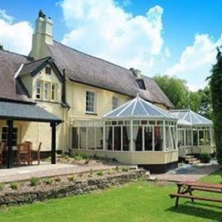 Plas Derwen Abergavenny Exterior photo
