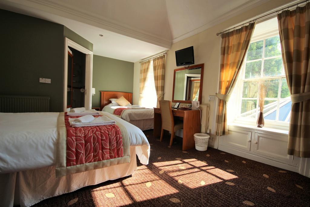 Plas Derwen Abergavenny Exterior photo